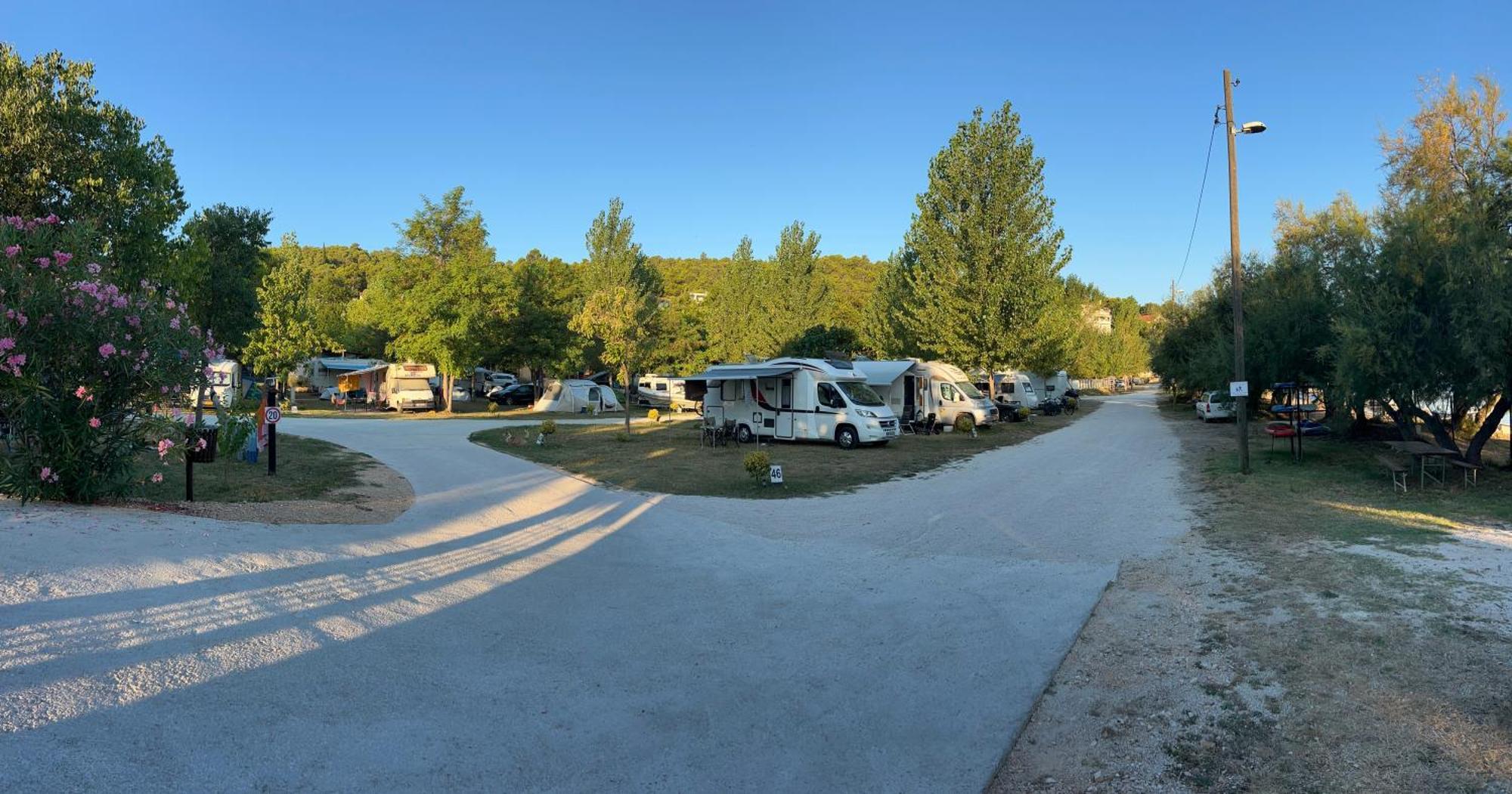 Karin 3* Gornji Karin